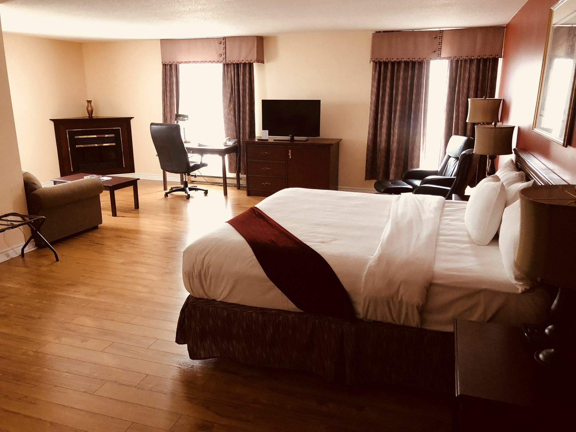 Ramada Plaza By Wyndham Gatineau/Manoir Du Casino Hotell Eksteriør bilde